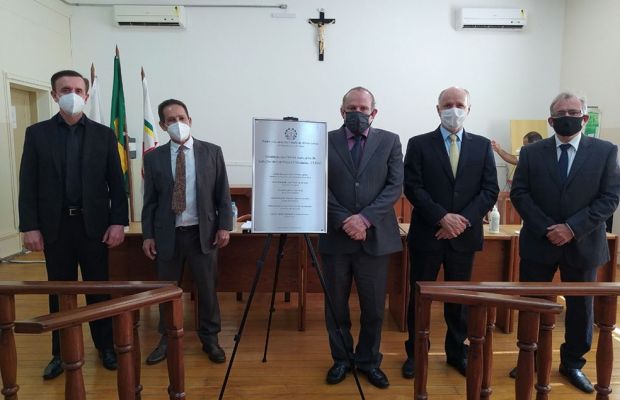Centro Judiciário de Solução de Conflitos é inaugurado na comarca de Dores do Indaiá