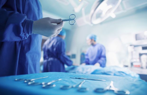 Hospitais que compõem a Macrorregião Oeste de MG vão receber R$ 8 milhões para custeio de cirurgias eletivas