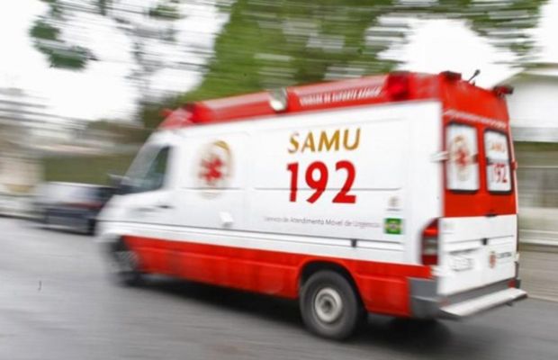 Um idoso morre e um homem fica ferido após carro capotar na MG-176 em Dores do Indaiá