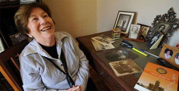 Dona Branca: uma escritora que transforma as sobras da vida em docilidades, bordados e afetos